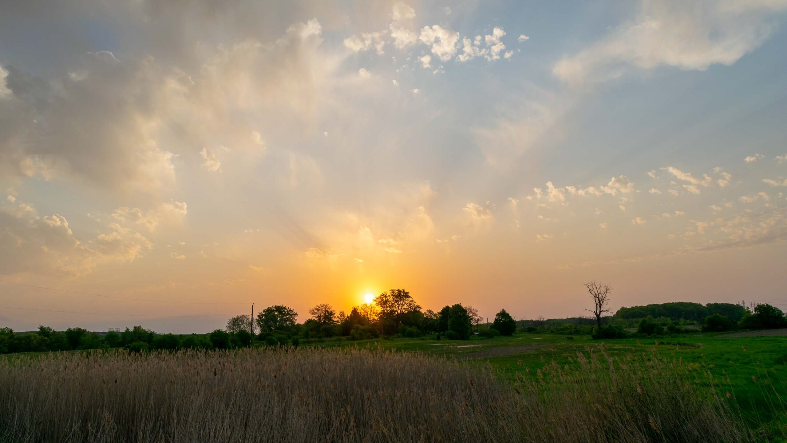 sunrise photo from May 2022 in Thorold, Ontario. displayed as one of four photos I am proud of.